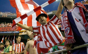 Les supporters de l'Athletic Bilbao, lors de la finale de la Coupe du Roi, le 12 mai 2009 à Valence.
