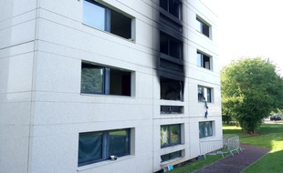 L'incendie s'est déclaré dans la nuit de lundi à mardi dans une résidence étudiante du campus Supelec à Rennes.