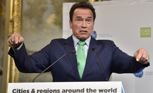 Schwarzenegger le 11 décembre 2017 dans les salons de l'hôtel de Ville de Paris.