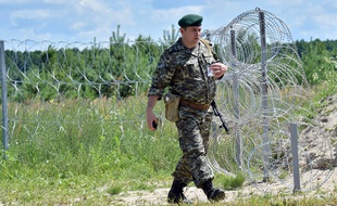 L'homme a été interpellé par les gardes-frontières ukrainiens (illustration).