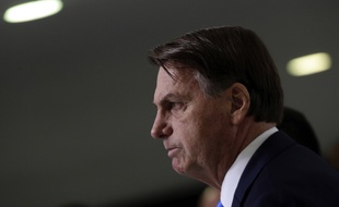 Le président du Brésil Jair Bolsonaro, sans masque à Brasilia le 31 mars 2021.