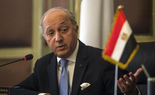 Le ministre français des Affaires étrangères Laurent Fabius lors d'une conférence de presse au Caire le 18 juillet 2014