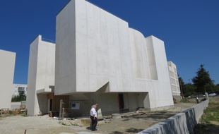L'église sera implantée dans le quartier de La Morinais à Saint-Jacques-de-la-Lande.