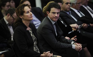 Ségolène Royal et Manuel Valls, le 26 janvier 2012 à la Maison des métallos, à Paris.