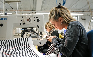 La production a débuté en janvier dans l'atelier situé à Villeurbanne.