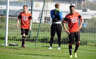 Tous titulaires à Auxerre, Sébastien Salles-Lamonge, Maxime Pattier et Denis-Will Poha (de g. à d.) peuvent rigoler : le Stade Rennais est en demi-finale de la Gambardella.