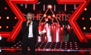 Nagui, sur le plateau de The Artist.