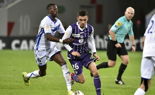 Mathieu Cafaro, le milieu offensif du TFC, lors d'un match de Coupe de la Ligue face à Auxerre, le 26 octobre 2016.