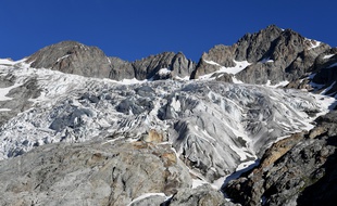 Selon les scientifiques, la plupart des glaciers situés en dessous de 3.500 mètres, auront disparu en 2100. (illustration)