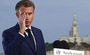 Emmanuel Macron lors de sa visite à Marseille