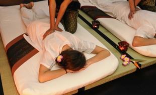 Un salon de massage. Illustration.