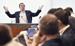 Carlos Ghosn en interview à Yokohama en 2016