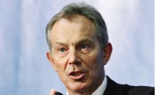 L'ancien Premier ministre britannique Tony Blair a longtempsété le favori.