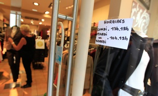 NANTES, le 14/10/2013 Illustration d'un magasin de vêtements.