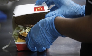 Un hamburger de chez McDonald's. (Illustration)