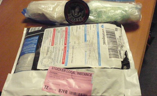 La drogue était simplement emballée dans une enveloppe