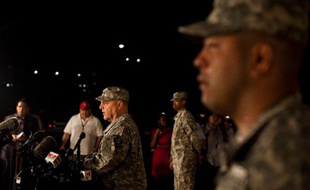 Le général Mark Milley durant une conférence de presse sur la base militaire de Fort Hood, le 2 avril 2014