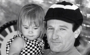 L'acteur Robin Williams, aux côtés de sa fille, Zelda, au début des années 1990.