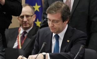 Le Portugal, sous assistance financière, doit devenir vendredi le premier pays de l'UE à ratifier par voie parlementaire le pacte budgétaire européen qui a fait de la discipline et de la rigueur les principaux instruments pour lutter contre la crise de la dette.