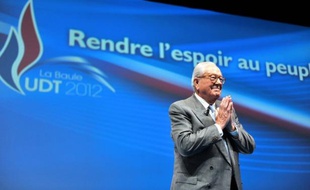 "Torrents migratoires", "marée", "immigration invasion", propos sur les races: Jean-Marie Le Pen a tenu un discours radical samedi sur le thème fétiche du FN, sous les yeux de sa fille Marine, à l'université d'été du Front national à La Baule.