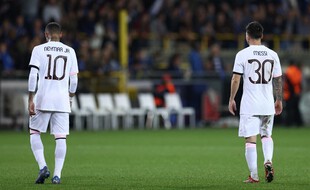 Neymar et Lionel Messi, déçus comme nous après le nul à Bruges (1-1).