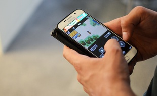 Le marché mondial du smartphone a connu un net recul sur l'année 2018 (illustration).