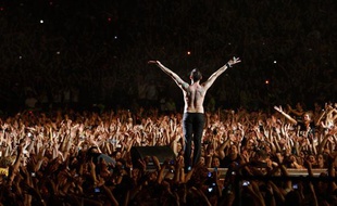 Le chanteur Dave Gahan lors du concert de Depeche Mode à Tel Aviv, Israël, le 10 mai 2009.