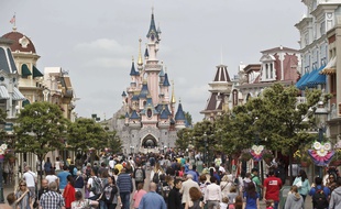 Un garçon de 3 ans interdit de se déguiser en princesse à Disneyland, sa mère écrit une lettre ouverte