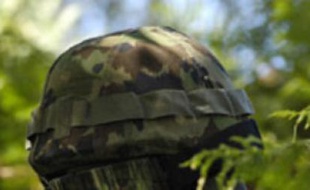 Un casque de l'armée suisse