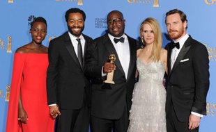 Le réalisateur Steve McQueen, le 12 janvier 2014, alors que «12 Years of Slave» a remporté le Golden Globe du meilleur film dramatique.