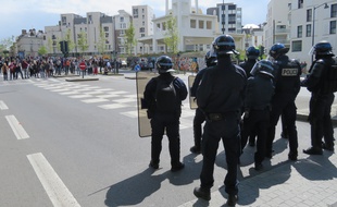 Des heurts avaient éclaté le 27 avril à Rennes lors d'une manifestation anti- Le Pen et Macron.