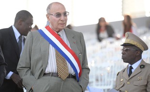 L'industriel et sénateur UMP Serge Dassault à Paris lors du défilé du 14 juillet 2013.