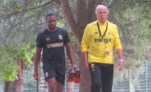 Charles N'Zogbia et la coach René Girard ce jeudi midi.