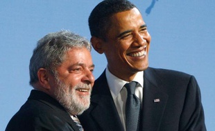 Le président brésilien, Lula(à gauche), au côté de Barack Obama, lors du sommet du G20, le 24 septembre 2009 à Pittsburg.