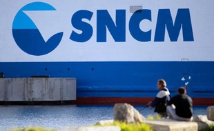 Un navire de la SNCM le 20 décembre 2013 dans le port d'Ajaccio