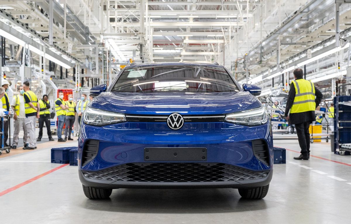 L'Europe très inquiète du plan américain sur les voitures électriques
