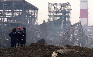 Explosion de l'usine AZF a Toulouse le 21 septembre 2001.