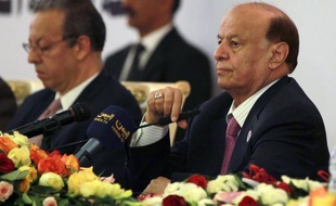 Le dialogue national destiné à élaborer une nouvelle Constitution et préparer des élections a repris samedi au Yémen, pour un nouveau round après des "avancées positives" saluées par le président Abd Rabbo Mansour Hadi.
