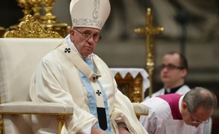 Le pape François lors de la messe le 1er janvier 2016 à la Basilique Saint-Pierre à Rome