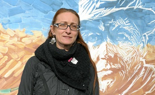 Aline Guitard, admiratrice des résistants, milite au PC depuis vingt-sept ans.