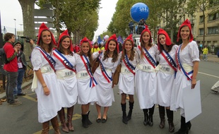 Des manifestantes de La Manif pour tous, le octobre.
