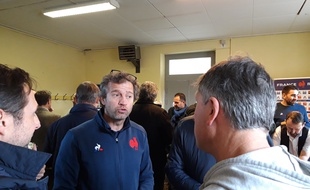 Fabien Galthié dans la salle communale de Montgesty, dans le Lot, le 13 novembre 2019.