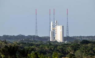 L'accès européen à l'espace, garanti par le Centre spatial guyanais (CSG) et le lanceur Ariane, est "essentiellement financé par la France", pointe jeudi la Cour des comptes, préconisant "une répartition plus équitable" de l'effort financier entre ses bénéficiaires.