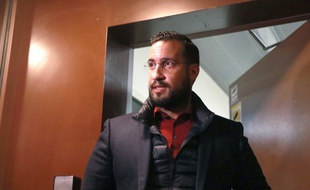 Alexandre Benalla, le 26 février 2019 à la sortie de la prison de la Santé à Paris.