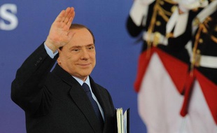 Le chef du Conseil italien Silvio Berlusconi à son arrivée au G20 au palais des festivals de Cannes, le 4 novembre 2011.