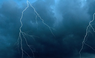 13 départements sont placés en vigilance orange pour orages (Illustration).