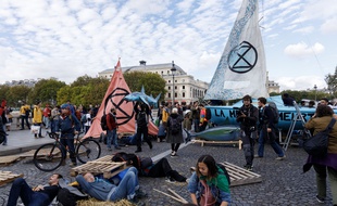 Blocage de la place du Châtelet et du pont au change à Paris par Extinction Rebellion, le 7 octobre 2019.