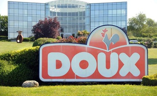 L'usine du groupe Doux à Châteaulin, le 1er juin 2012.