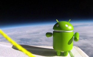 La mascotte d'Android, envoyé dans l'espace par Google en décembre 2010