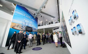 Le drone Watchkeeper de Thales, exposé le 15 juillet 2014 à Farnborough en Angleterre